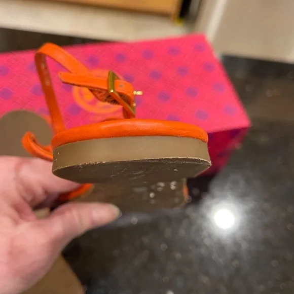 TORY BURCH 8.5M BRIGHT POPPY ORANGE MINI MILLER TYPE ALL LEATHER STRAP SANDALS - Picture 15 of 15